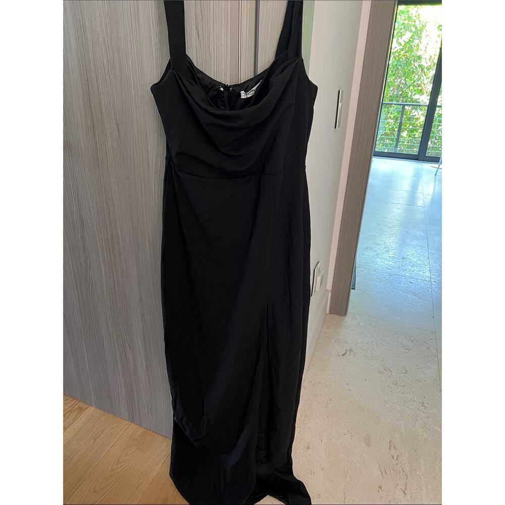 NWT REVOLVE Australia SHOWPO Donna black dramatic slit maxi dress US 8 - Picture 2 of 8